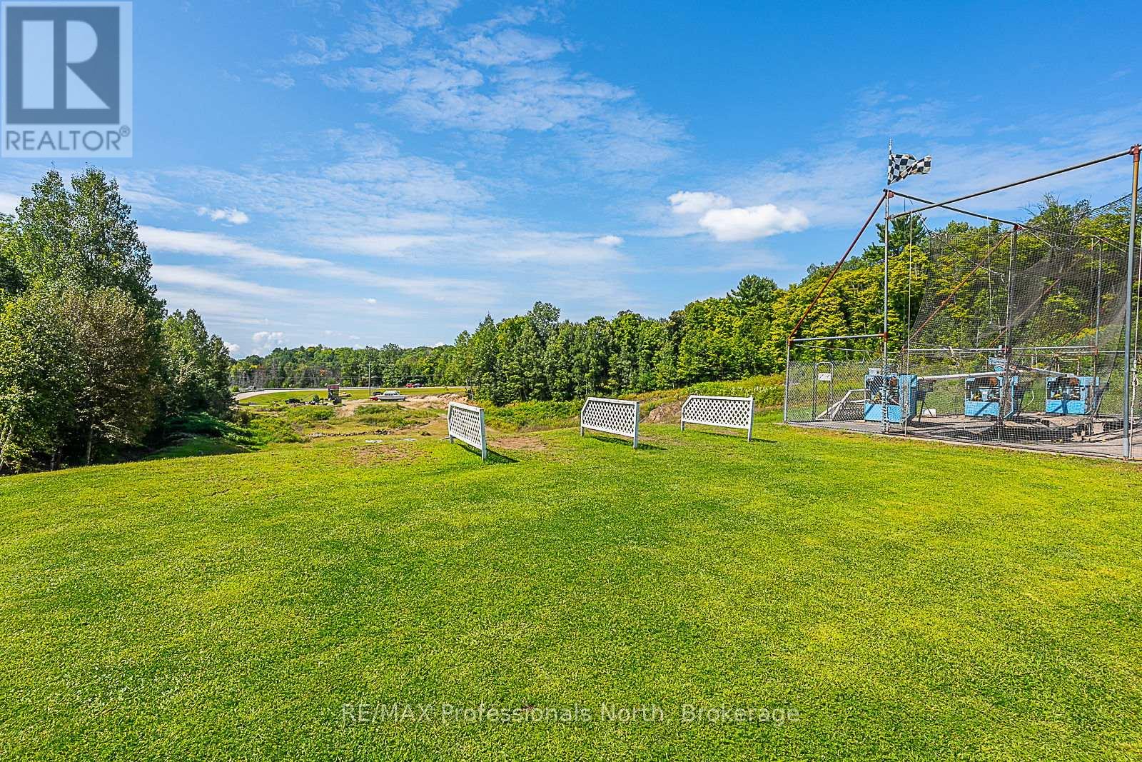 1063 Ravine Road, Minden Hills, Ontario  K0M 2K0 - Photo 15 - X12153655