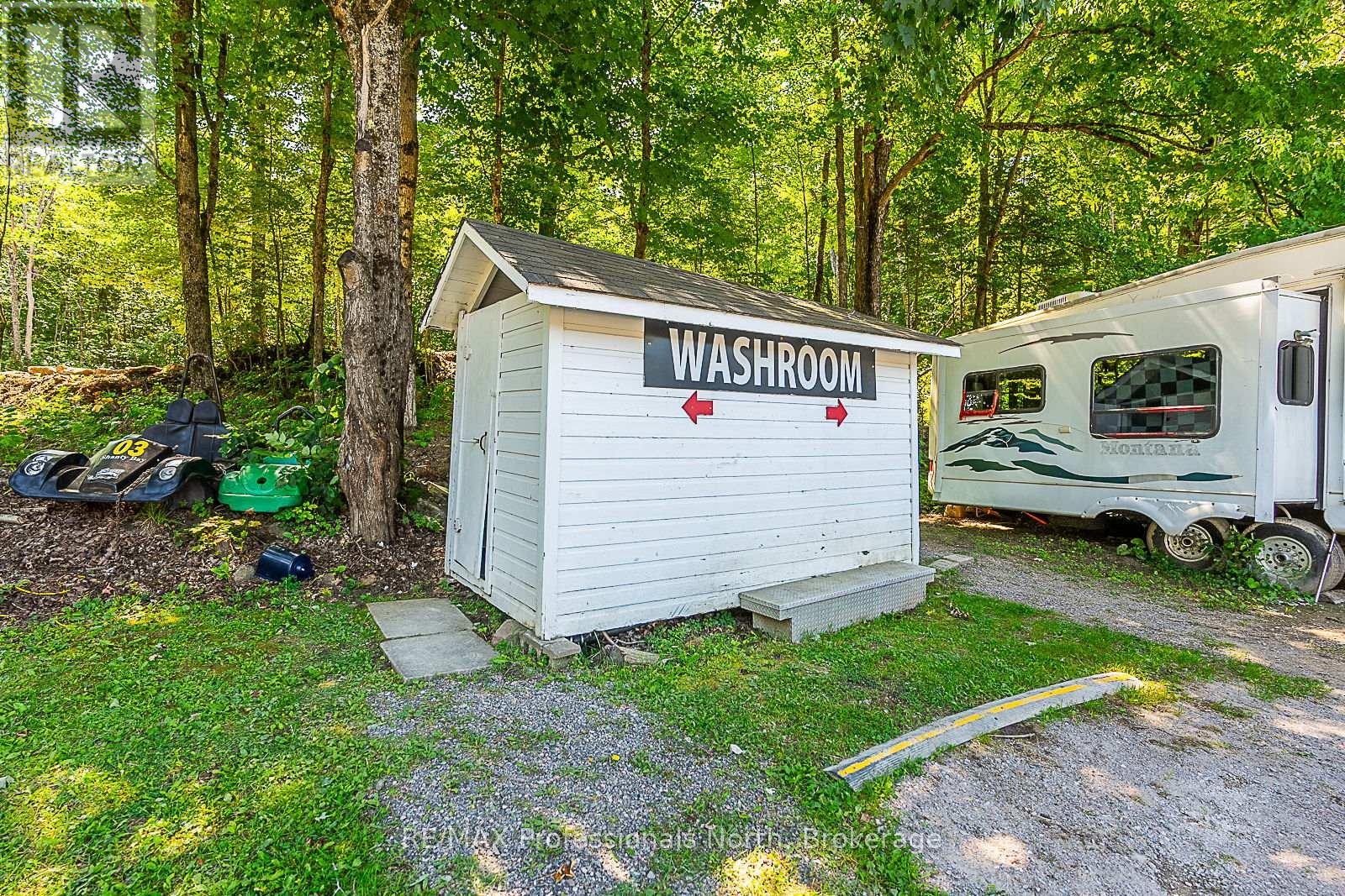 1063 Ravine Road, Minden Hills, Ontario  K0M 2K0 - Photo 24 - X12153655