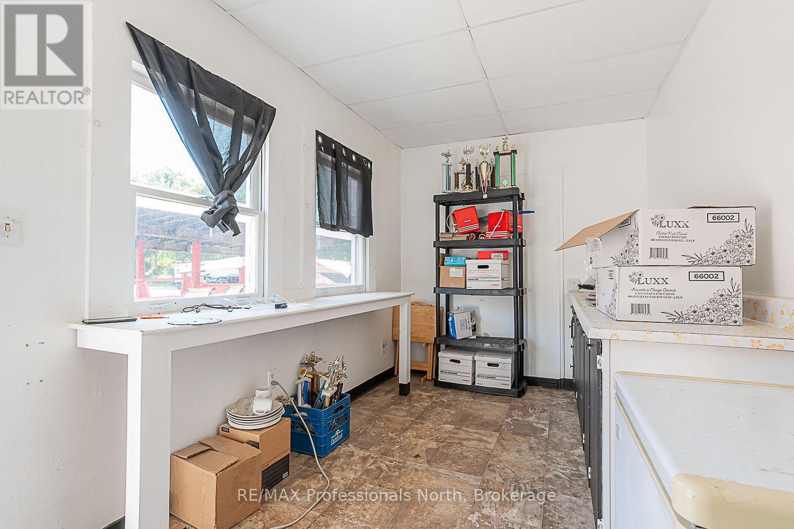 1063 Ravine Road, Minden Hills, Ontario  K0M 2K0 - Photo 32 - X12153655