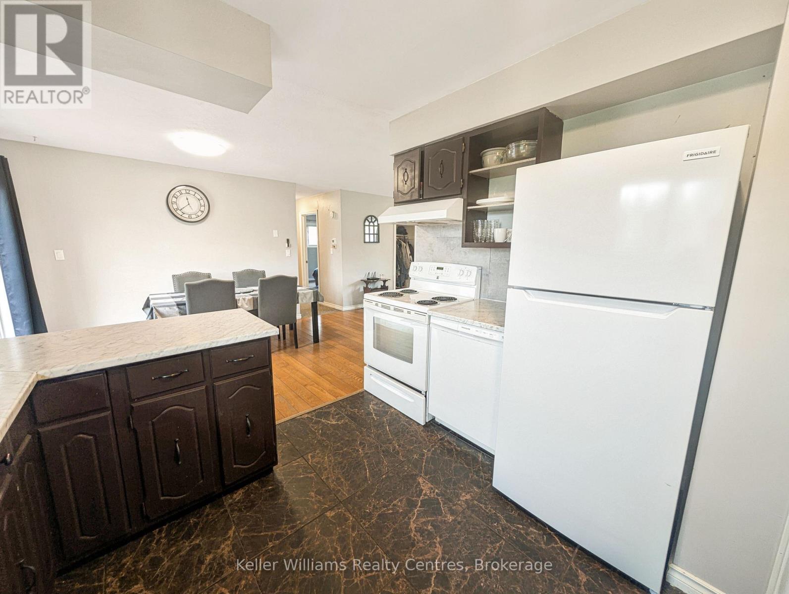 78 Elgin Avenue, Arran-Elderslie, Ontario  N0H 2N0 - Photo 17 - X12153809