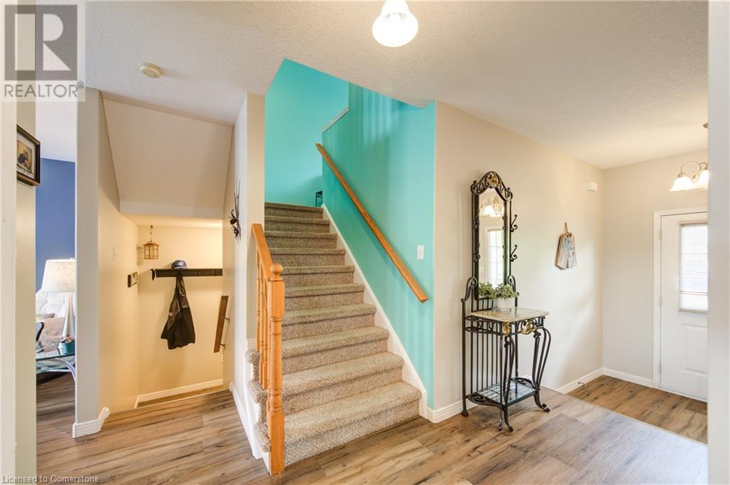 90 Stiefelmeyer Crescent, Baden, Ontario  N3A 4K6 - Photo 4 - 40729155