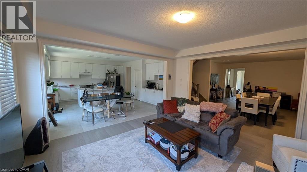 20 Zimmerman Gardens, Waterdown, Ontario  L8B 1Y9 - Photo 5 - 40729433