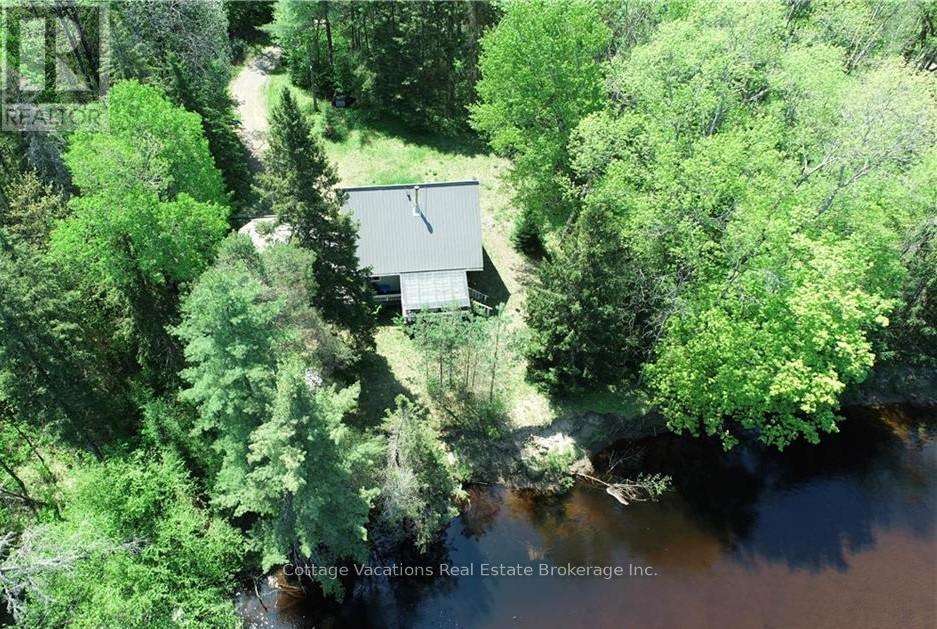 341 Old North Road, Huntsville, Ontario  P1H 2J4 - Photo 21 - X12154016