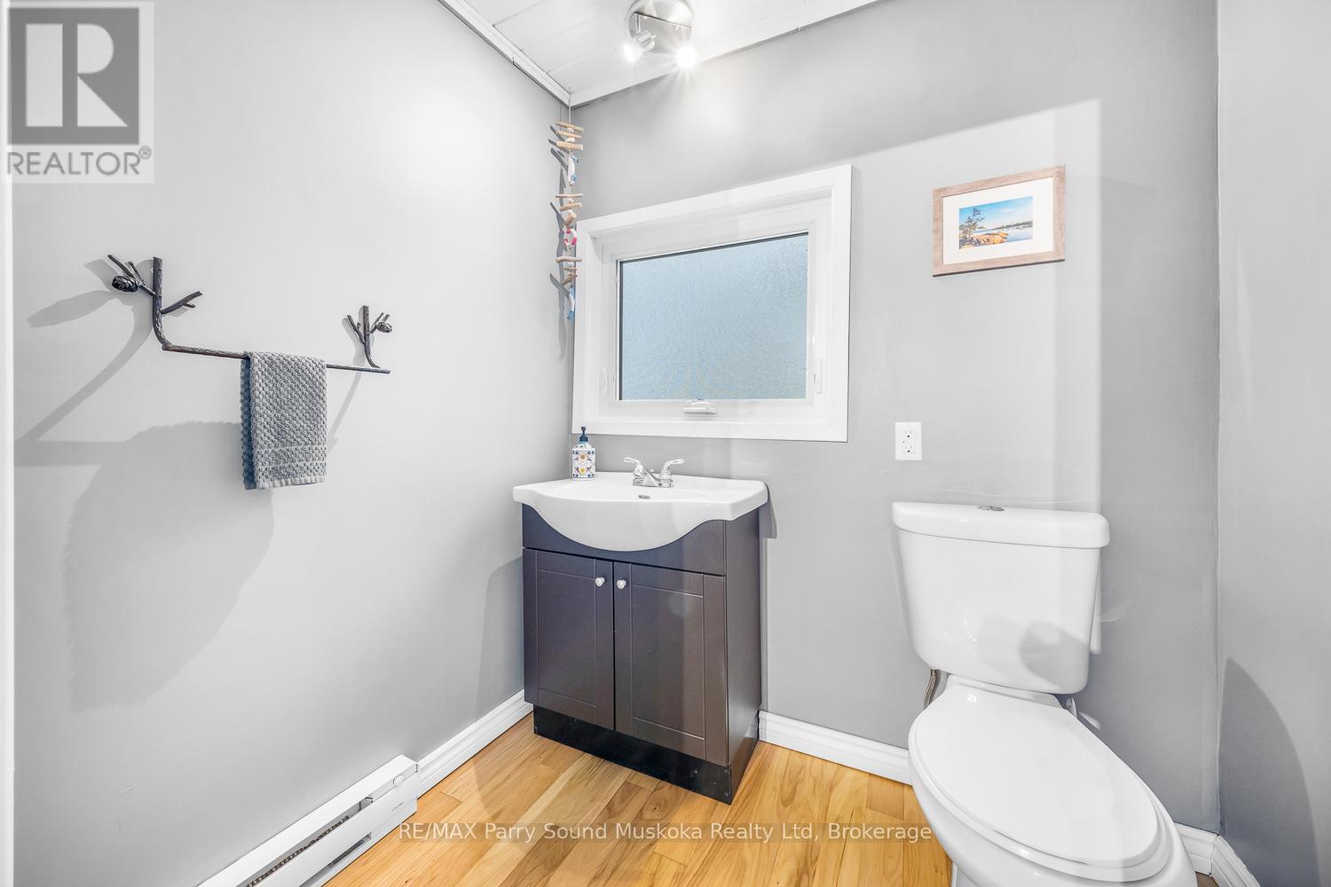22 Dickinson Road, Mckellar, Ontario  P2A 2W7 - Photo 23 - X12154092