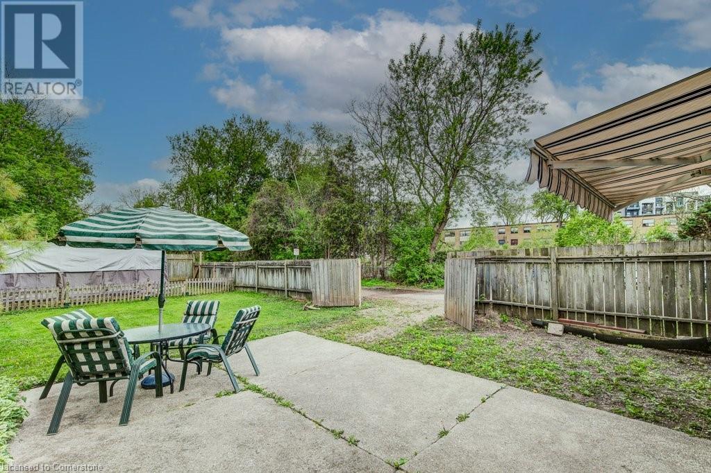 35 Waverly Road, Kitchener, Ontario  N2G 2E1 - Photo 43 - 40729294