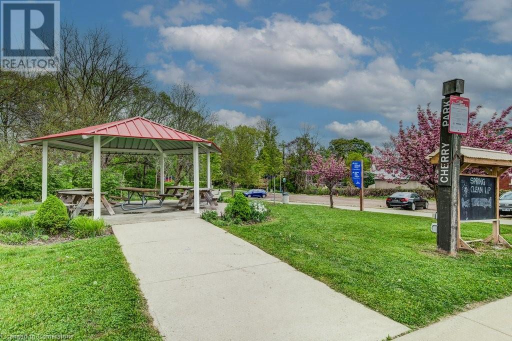 35 Waverly Road, Kitchener, Ontario  N2G 2E1 - Photo 46 - 40729294