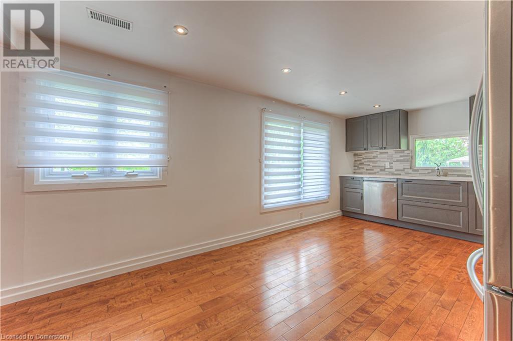 22 Dundonald Road, Cambridge, Ontario  N1S 3H3 - Photo 9 - 40729104