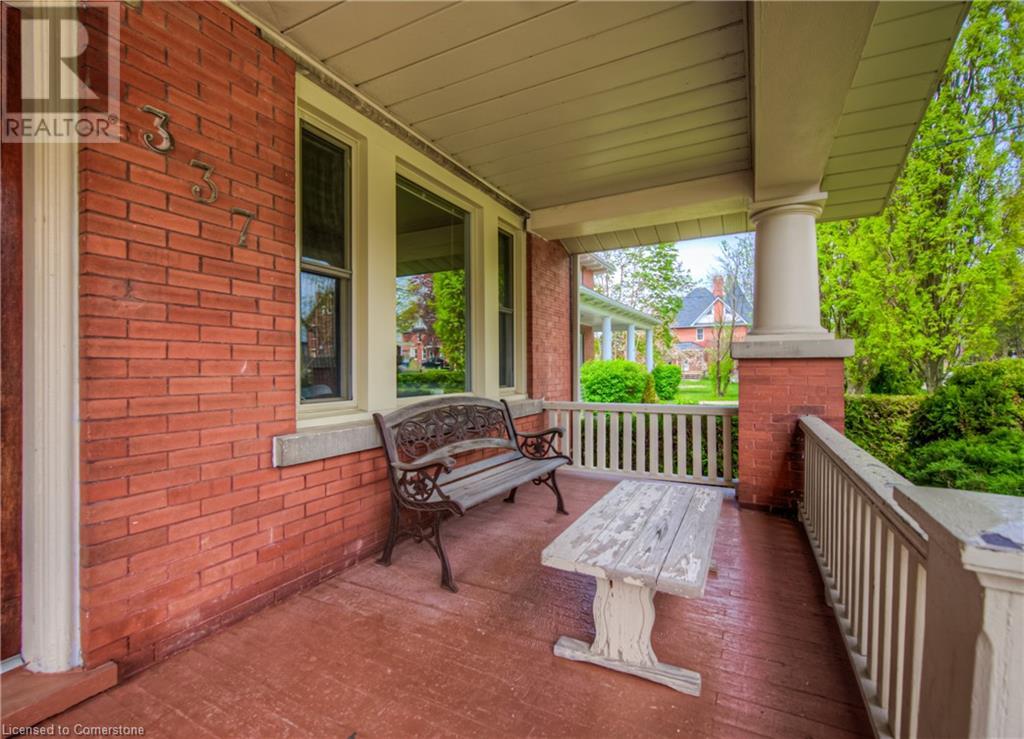 337 Gordon Street, Guelph, Ontario  N1G 1X7 - Photo 5 - 40728206