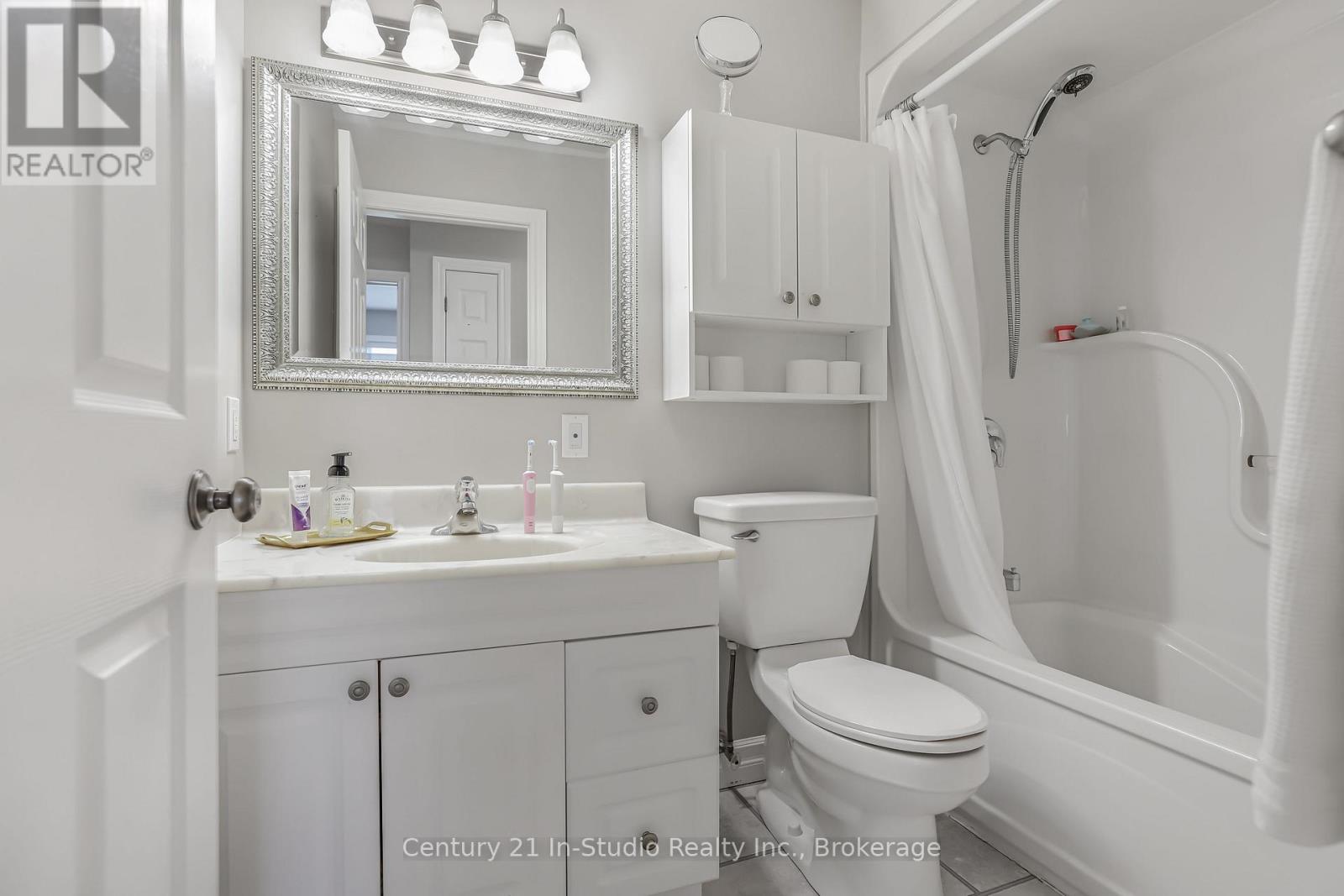 406 Alice Street, Saugeen Shores, Ontario  N0H 2L0 - Photo 21 - X12154113