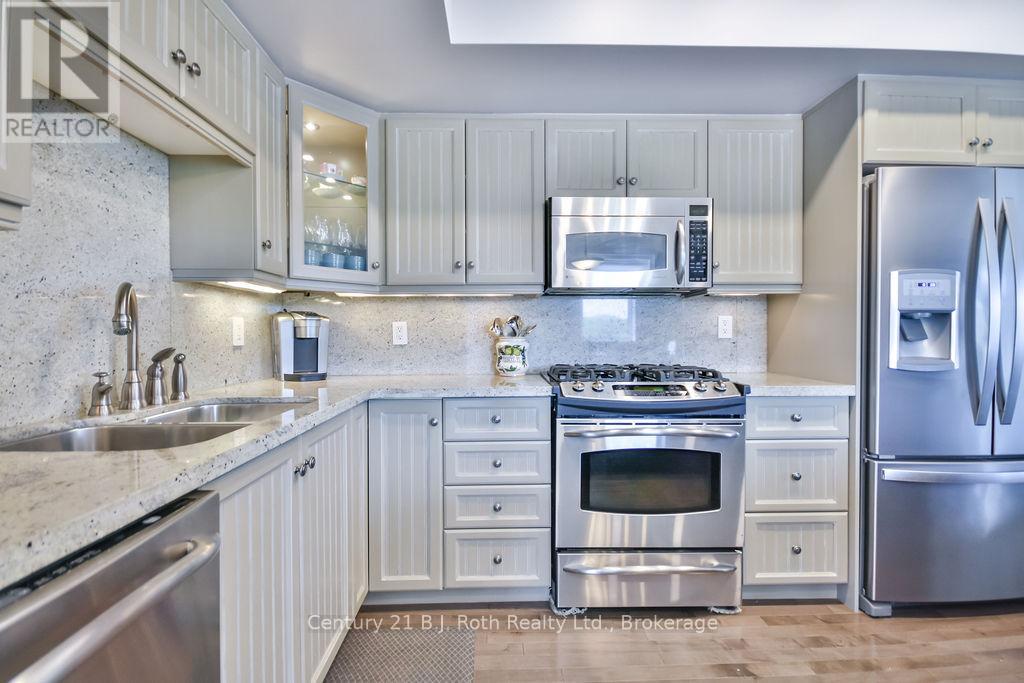 507 - 110 Steamship Bay Road, Gravenhurst, Ontario  P1P 1Z9 - Photo 21 - X12154166