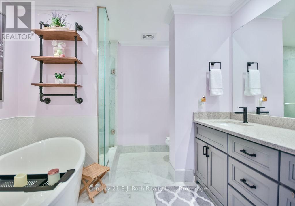 507 - 110 Steamship Bay Road, Gravenhurst, Ontario  P1P 1Z9 - Photo 38 - X12154166