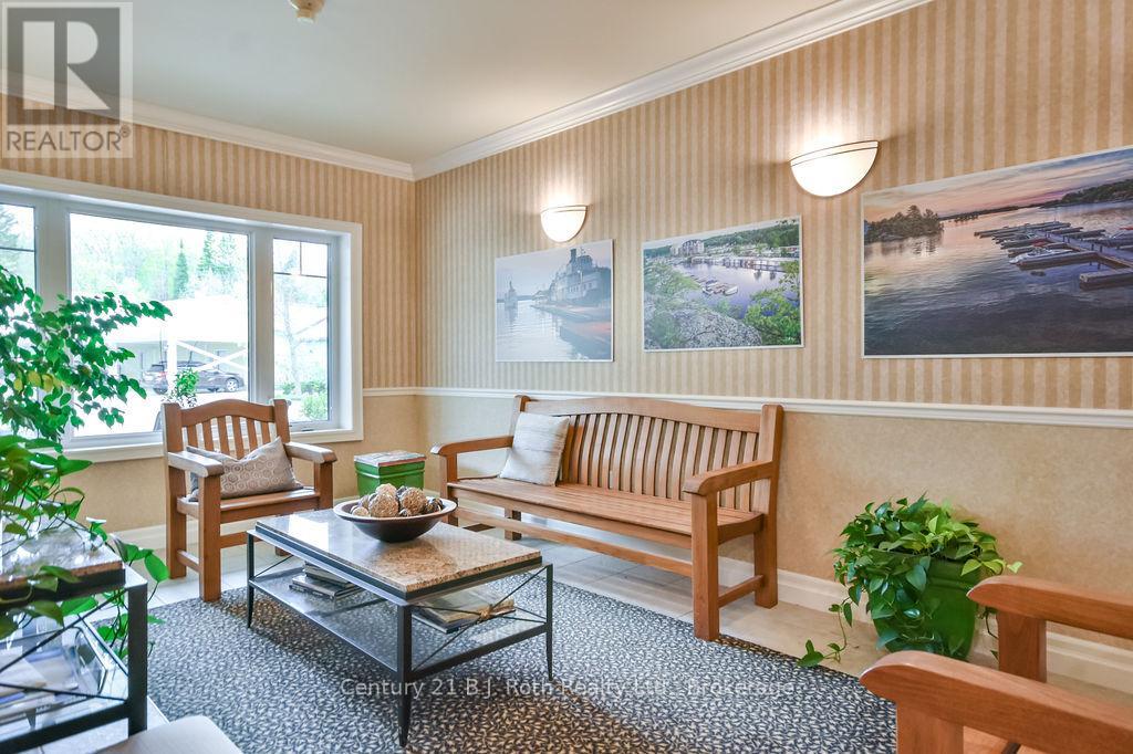 507 - 110 Steamship Bay Road, Gravenhurst, Ontario  P1P 1Z9 - Photo 6 - X12154166