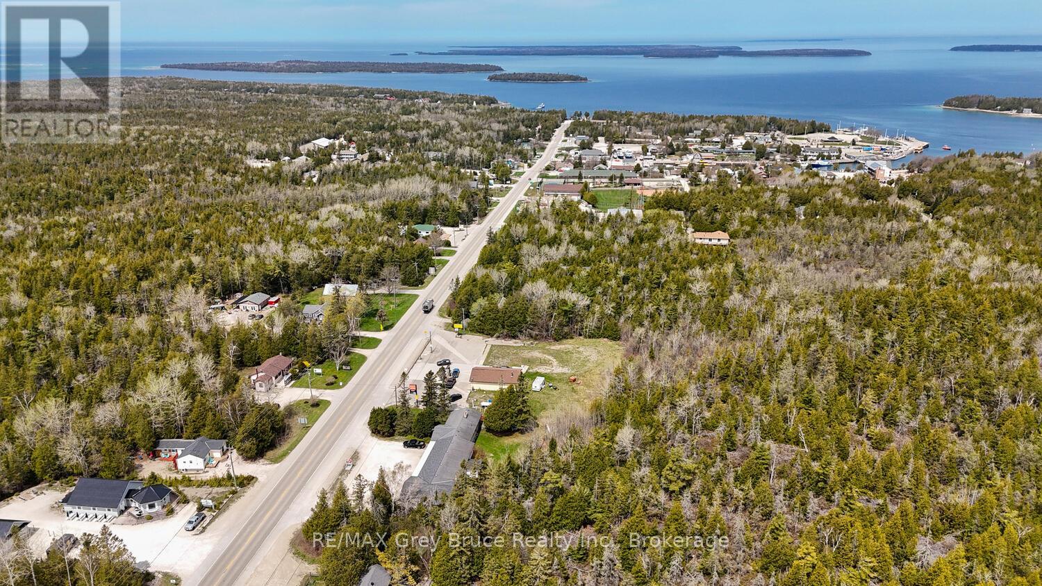 7382 Highway 6, Northern Bruce Peninsula, Ontario  N0H 2R0 - Photo 40 - X12154209