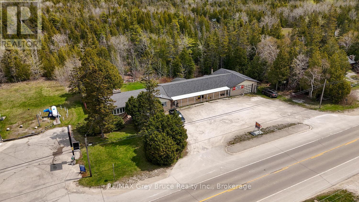 7382 Highway 6 Highway, Northern Bruce Peninsula, Ontario  N0H 2R0 - Photo 41 - X12154220