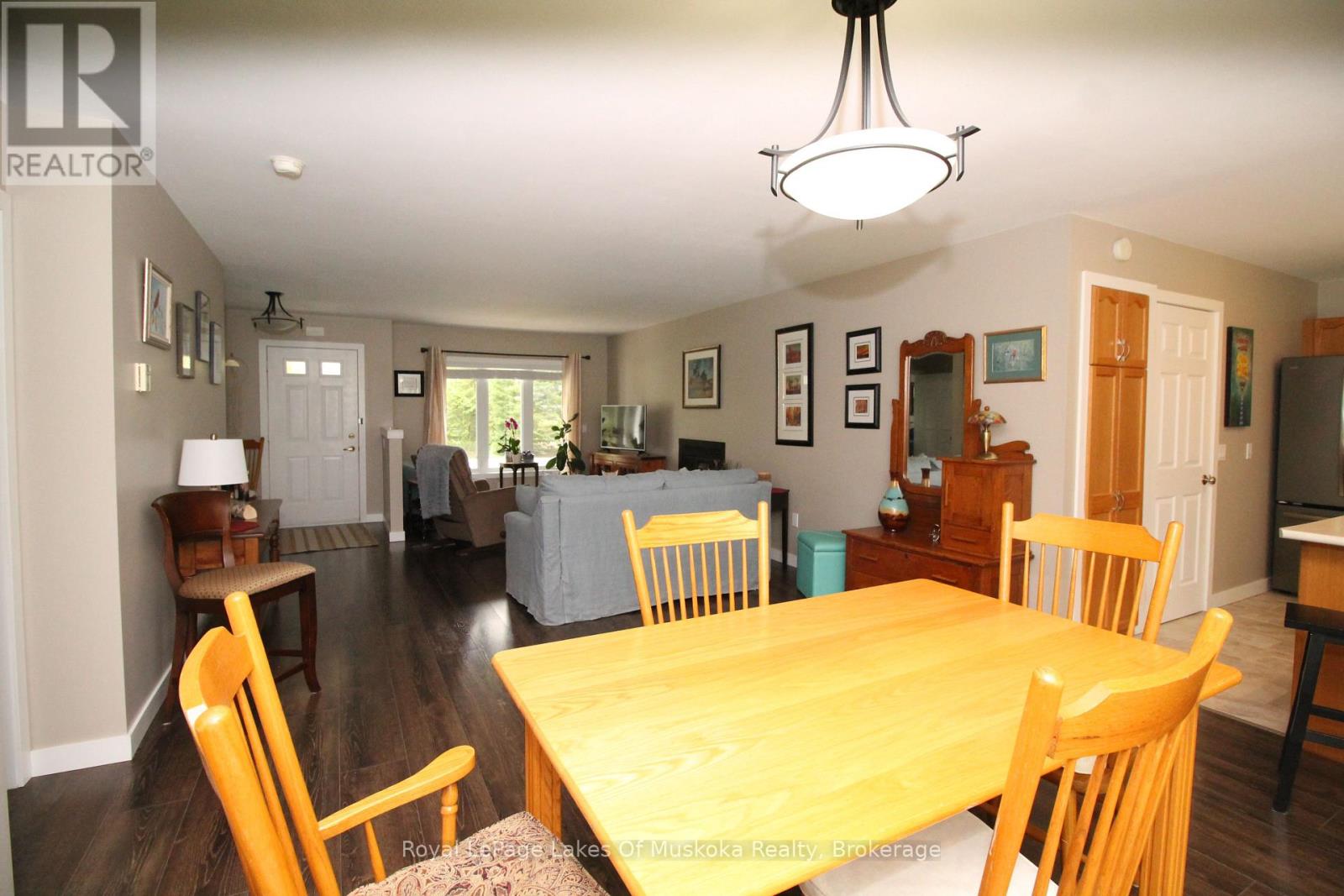 30 Hedgewood Lane, Gravenhurst, Ontario  P1P 1Y8 - Photo 15 - X12154306