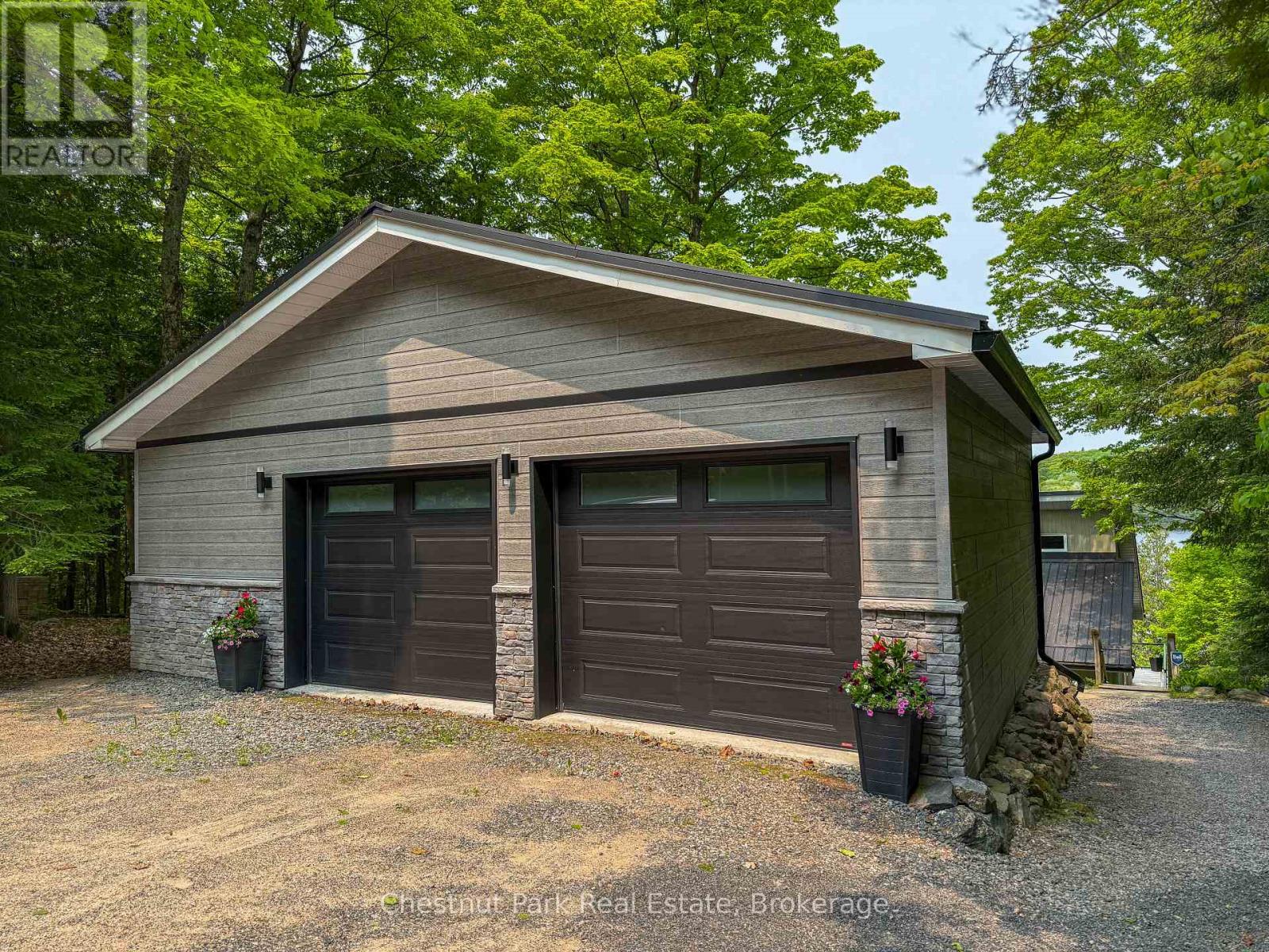 293 West Diamond Lake Road, Hastings Highlands, Ontario  K0L 2A0 - Photo 5 - X12154310