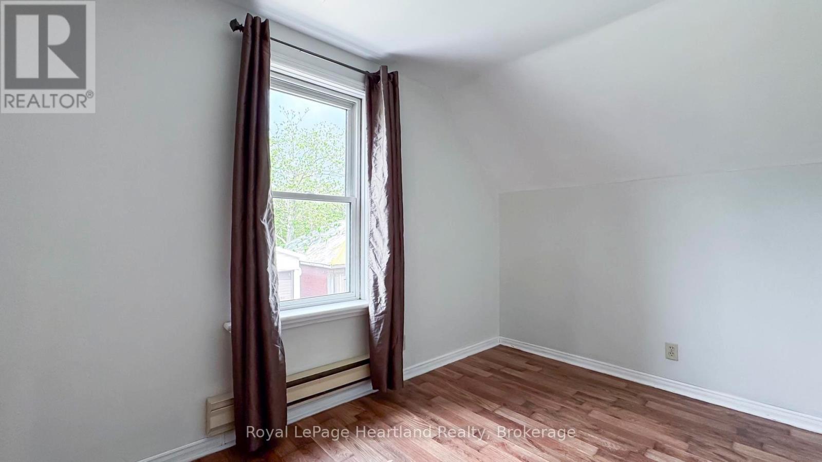 102 Goderich Street, Ashfield-Colborne-Wawanosh, Ontario  N0M 1E0 - Photo 35 - X12154366