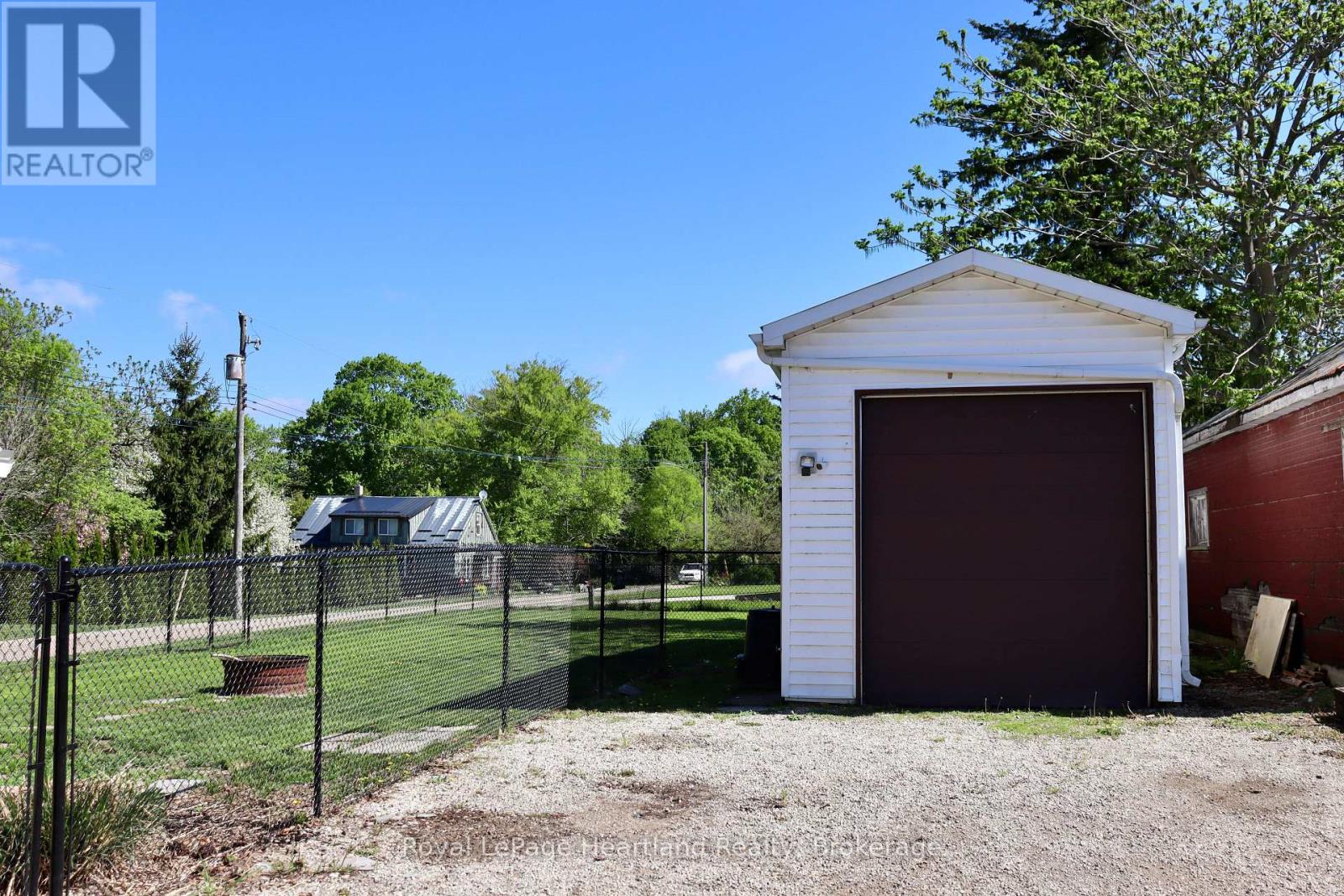 102 Goderich Street, Ashfield-Colborne-Wawanosh, Ontario  N0M 1E0 - Photo 43 - X12154366