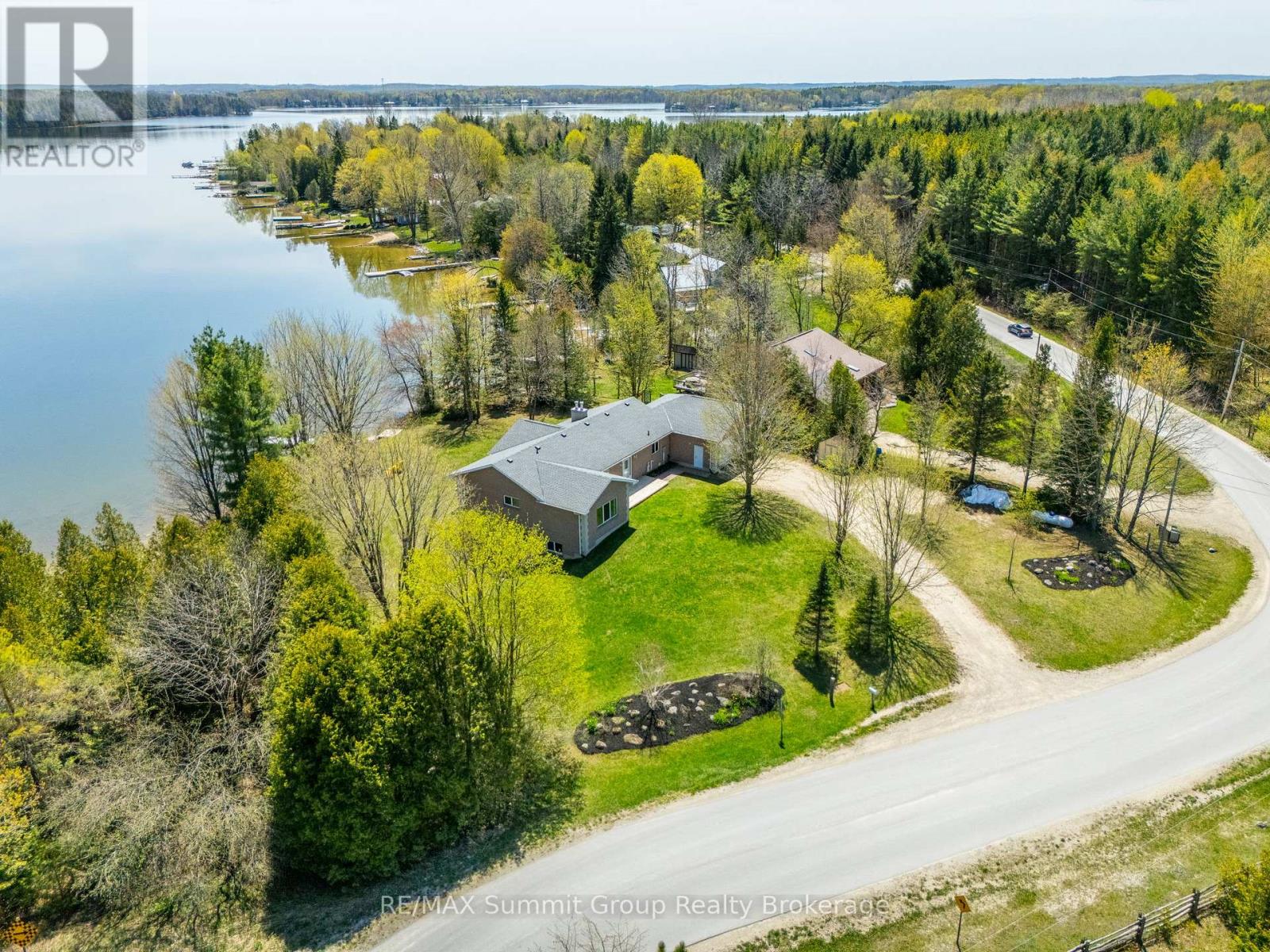189 Point Road, Grey Highlands, Ontario  N0C 1E0 - Photo 44 - X12154415