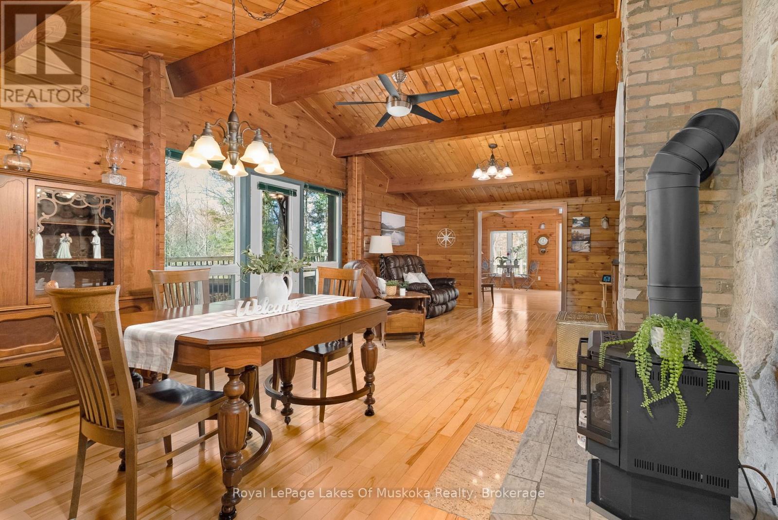 71 Victoria Street, Magnetawan, Ontario  P0A 1P0 - Photo 13 - X12154464