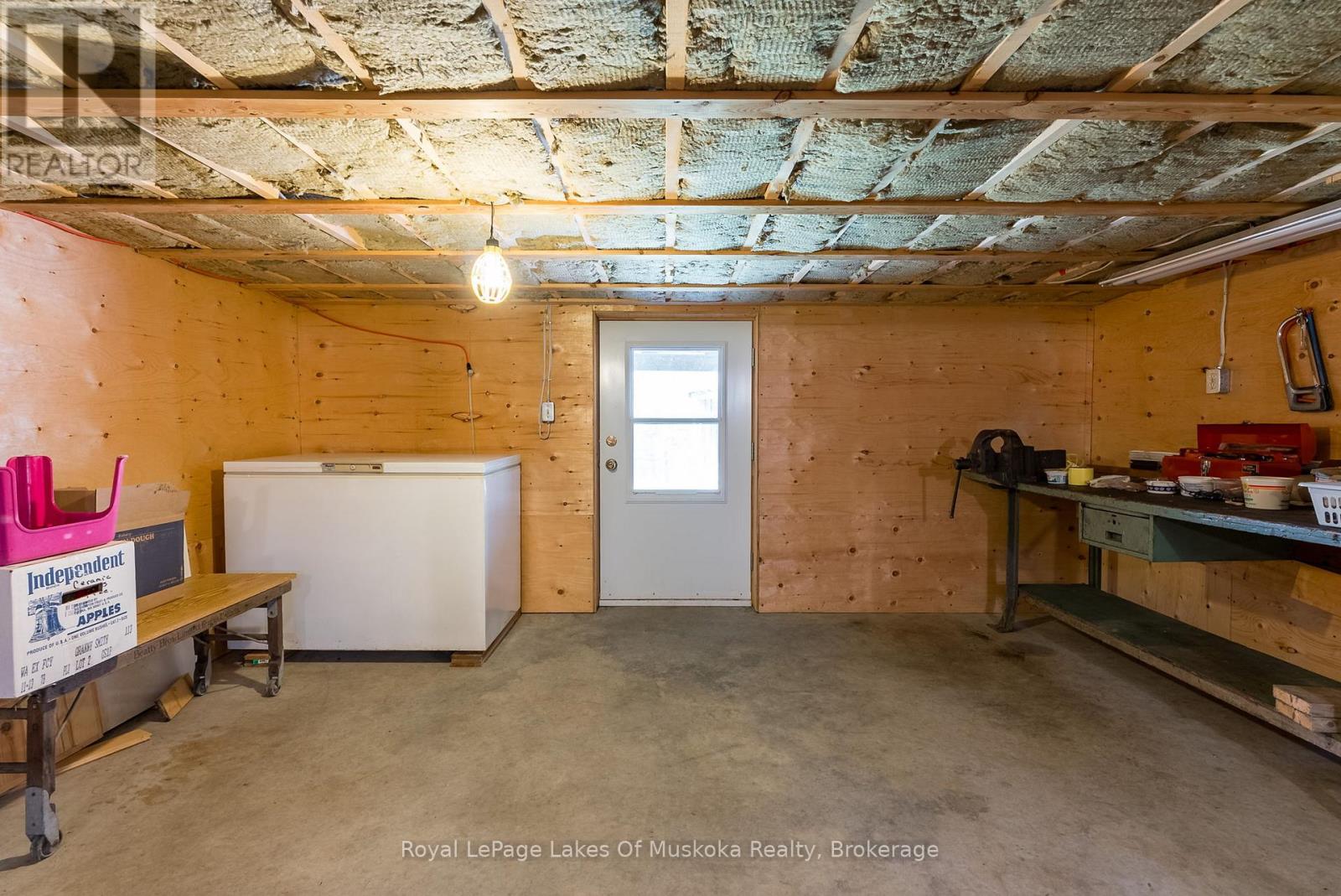 71 Victoria Street, Magnetawan, Ontario  P0A 1P0 - Photo 23 - X12154464