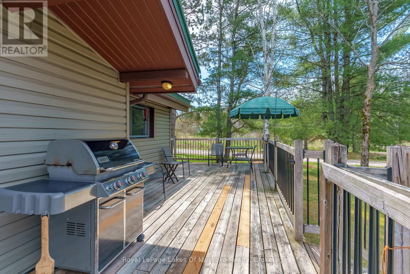 71 Victoria Street, Magnetawan, Ontario  P0A 1P0 - Photo 30 - X12154464
