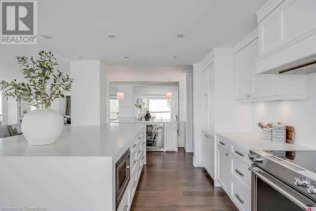 2190 Lakeshore Road Unit# 605, Burlington, Ontario  L7R 4K1 - Photo 13 - 40729672