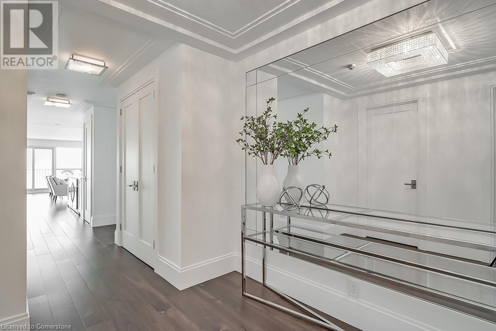 2190 Lakeshore Road Unit# 605, Burlington, Ontario  L7R 4K1 - Photo 3 - 40729672