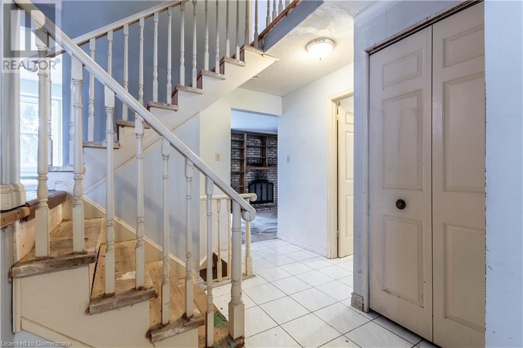 476 Westheights Drive, Kitchener, Ontario  N2N 1M5 - Photo 6 - 40723979