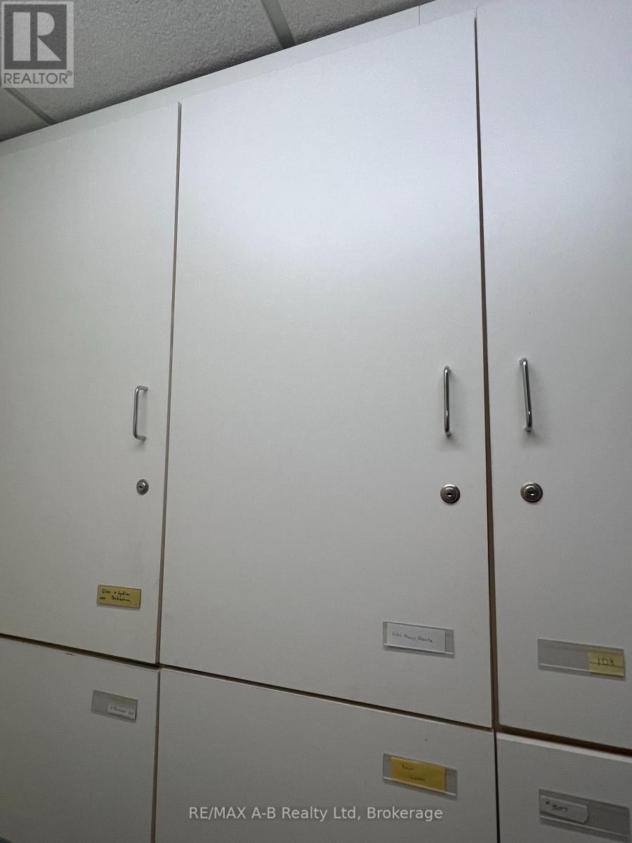 112 - 199 Hope Street E, East Zorra-Tavistock, Ontario  N0B 2R0 - Photo 28 - X12154485