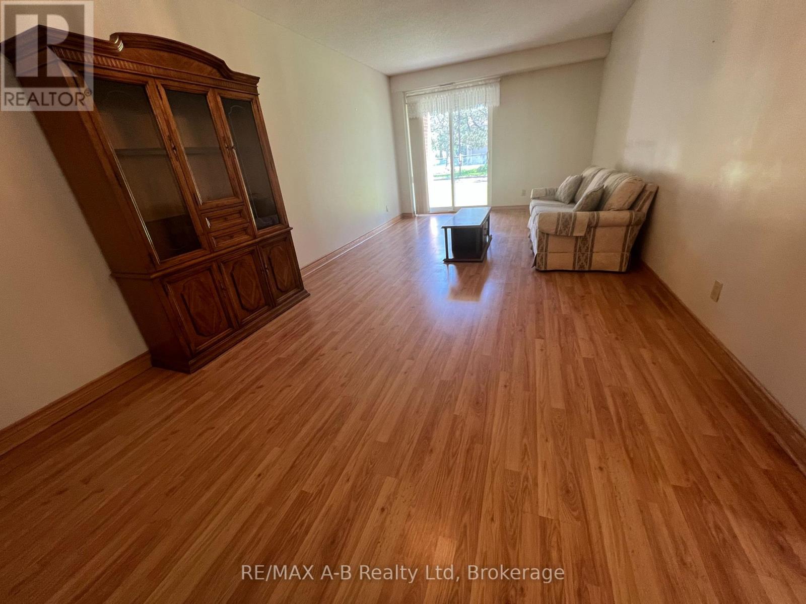 112 - 199 Hope Street E, East Zorra-Tavistock, Ontario  N0B 2R0 - Photo 5 - X12154485