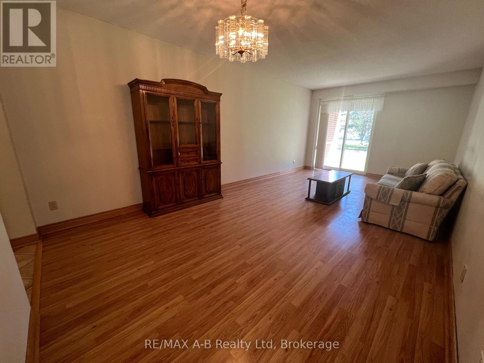 112 - 199 Hope Street E, East Zorra-Tavistock, Ontario  N0B 2R0 - Photo 6 - X12154485