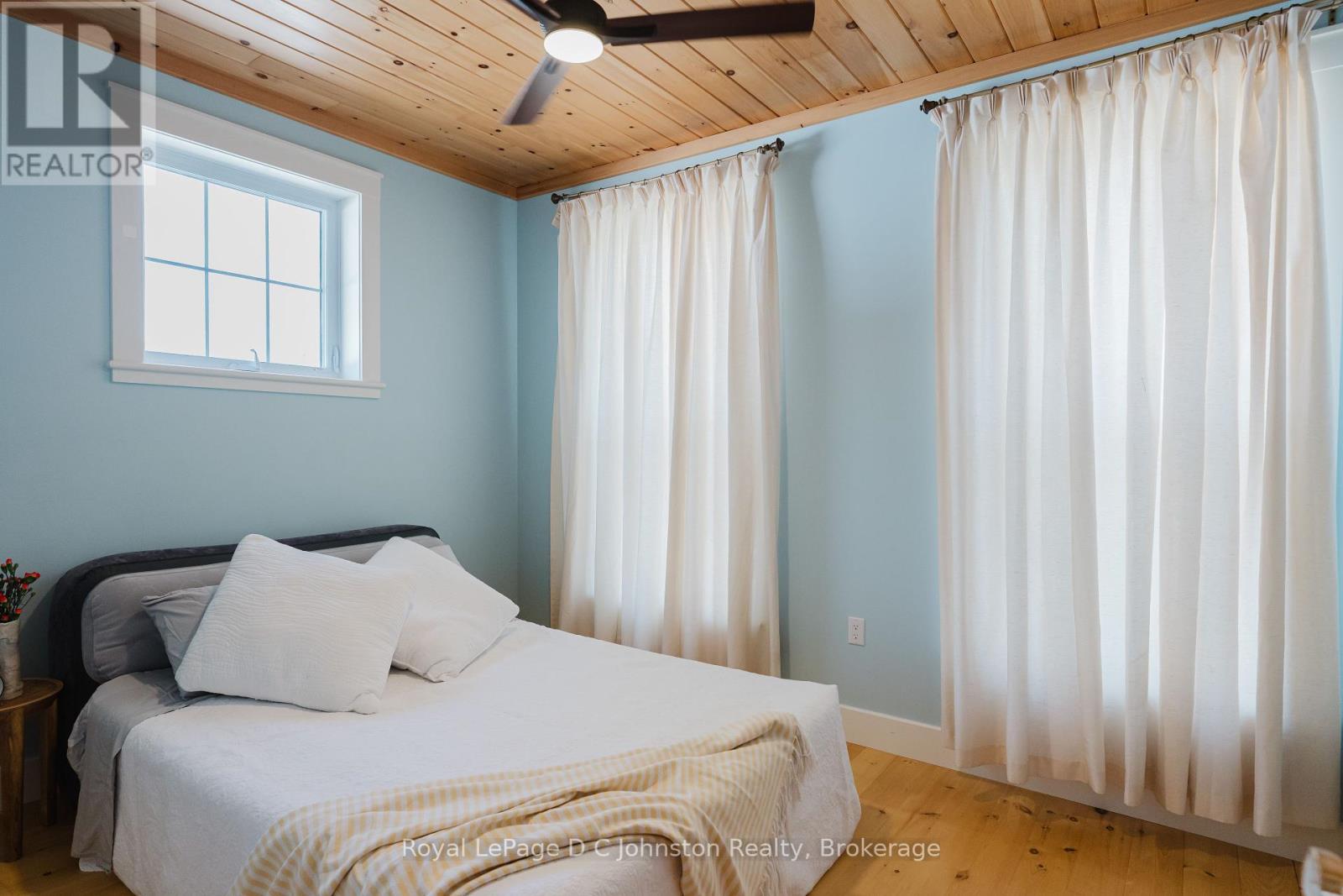 66 Grosvenor St Street N, Saugeen Shores, Ontario  N0H 2L0 - Photo 16 - X12154602