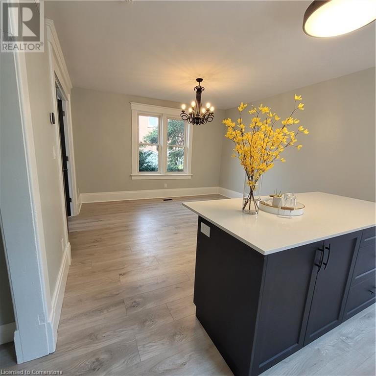 65 Betzner Avenue N Unit# 1, Kitchener, Ontario  N2H 3B8 - Photo 8 - 40729456