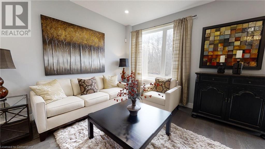 2024 Evans Boulevard, London, Ontario  N6M 0A1 - Photo 3 - 40727318