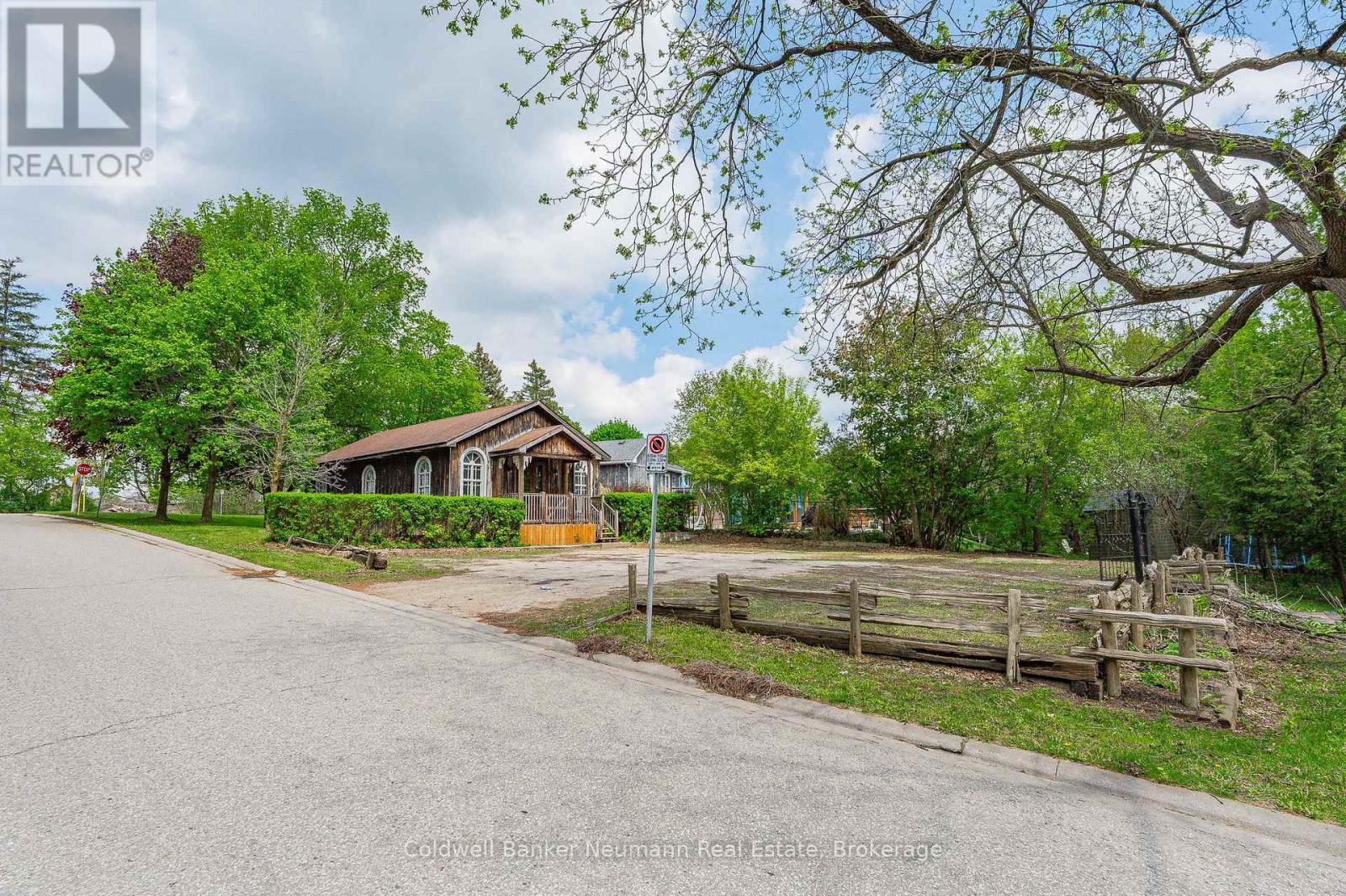 52 Brock Road S, Puslinch, Ontario  N0B 2J0 - Photo 38 - X12154745
