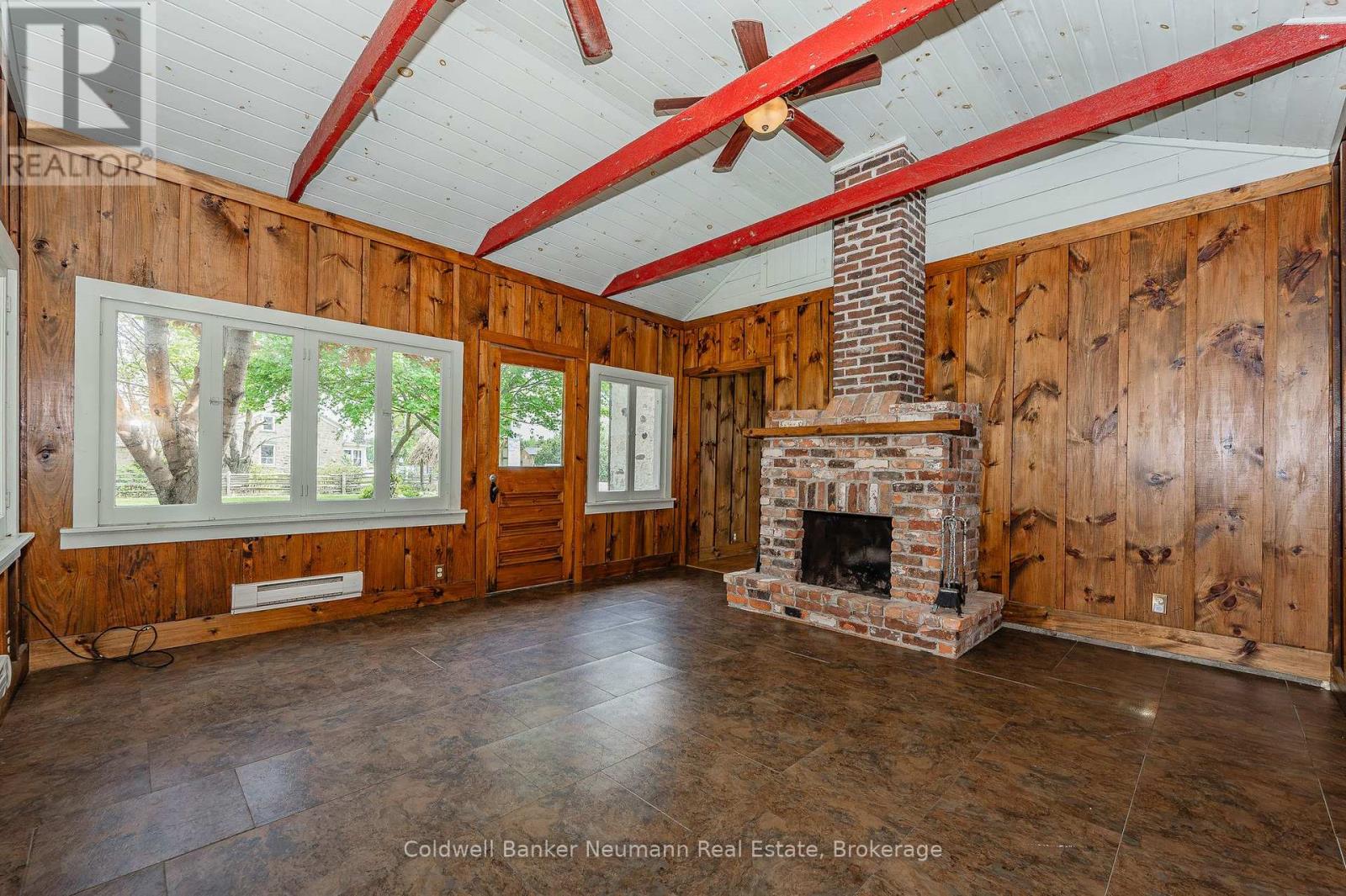 52 Brock Road S, Puslinch, Ontario  N0B 2J0 - Photo 9 - X12154745