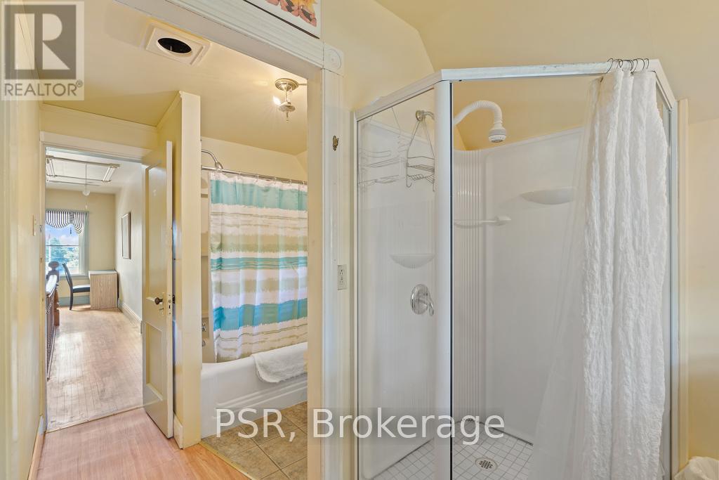 1020 Bala Falls Road, Muskoka Lakes, Ontario  P0C 1A0 - Photo 29 - X12154767