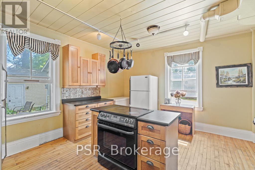 1020 Bala Falls Road, Muskoka Lakes, Ontario  P0C 1A0 - Photo 22 - X12154774