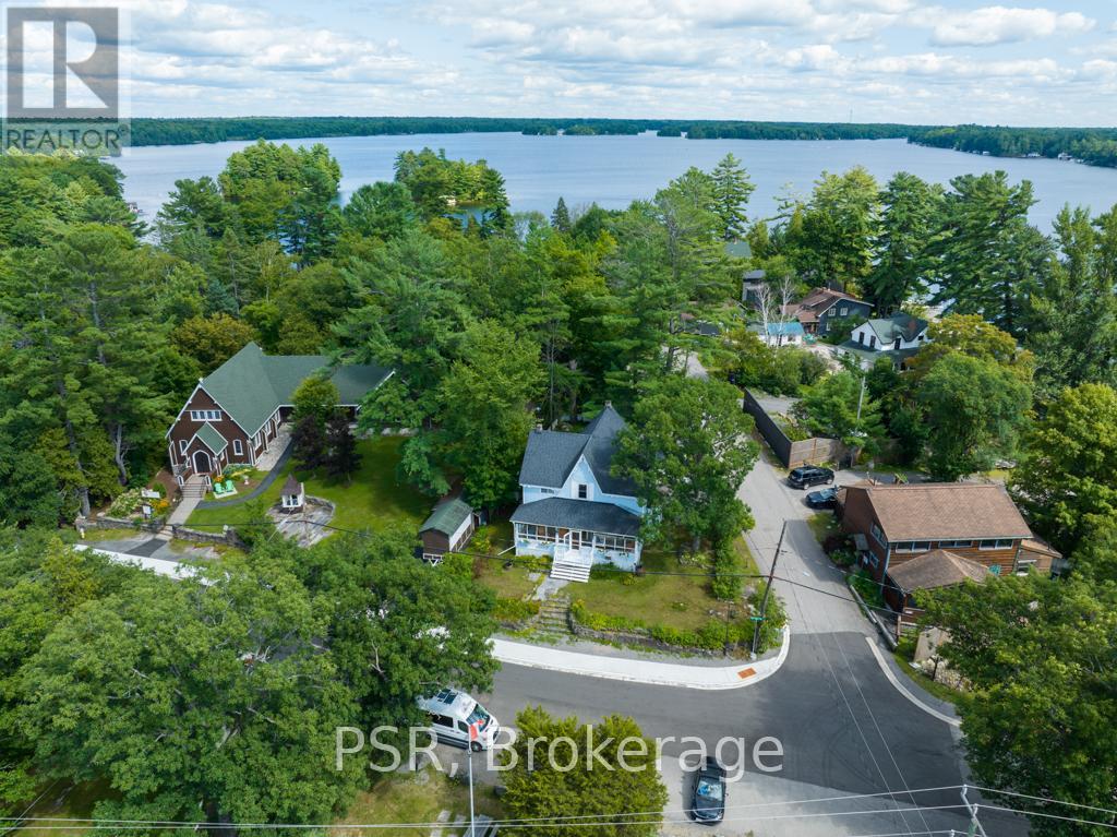1020 Bala Falls Road, Muskoka Lakes, Ontario  P0C 1A0 - Photo 6 - X12154774