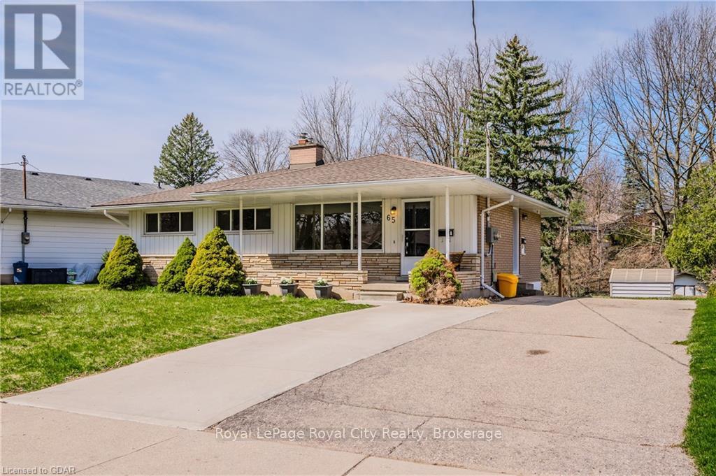Upper - 65 Village Road, Kitchener, Ontario  N2M 4K9 - Photo 3 - X12154838