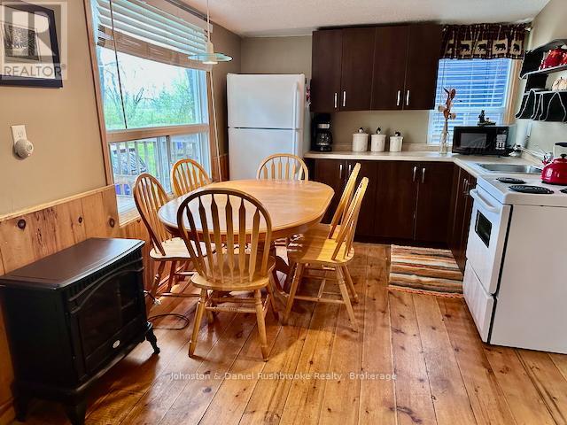 1039 Wonder Beach Road, Muskoka Lakes, Ontario  P0B 1M0 - Photo 7 - X12154861
