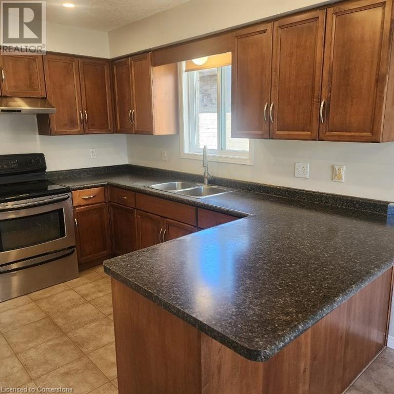 7 Warren Street, Guelph, Ontario  N1E 7K4 - Photo 10 - 40729199