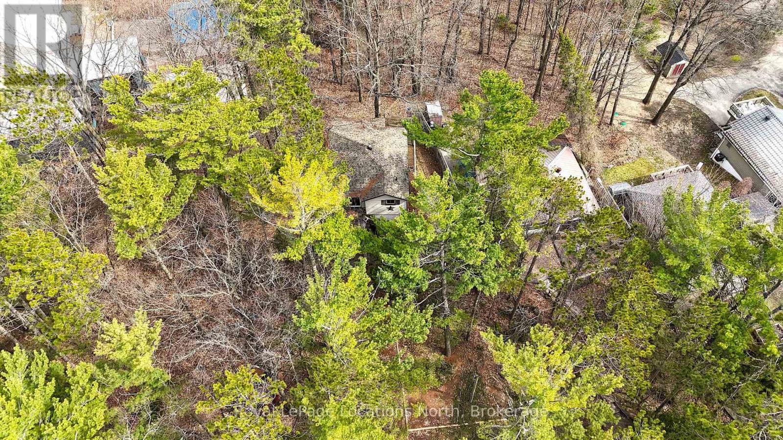 25 Balmoral Avenue, Tiny, Ontario  L0L 1P1 - Photo 17 - S12155019