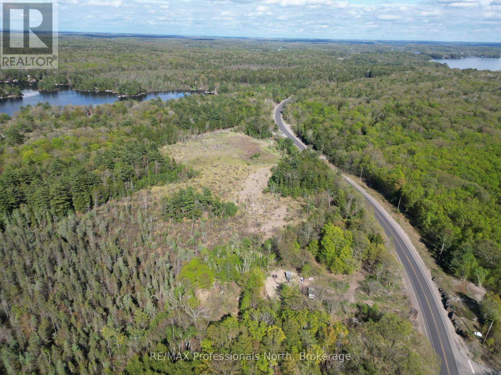2070 Muskoka 118 Road W, Muskoka Lakes, Ontario  P1L 1W8 - Photo 19 - X12155076
