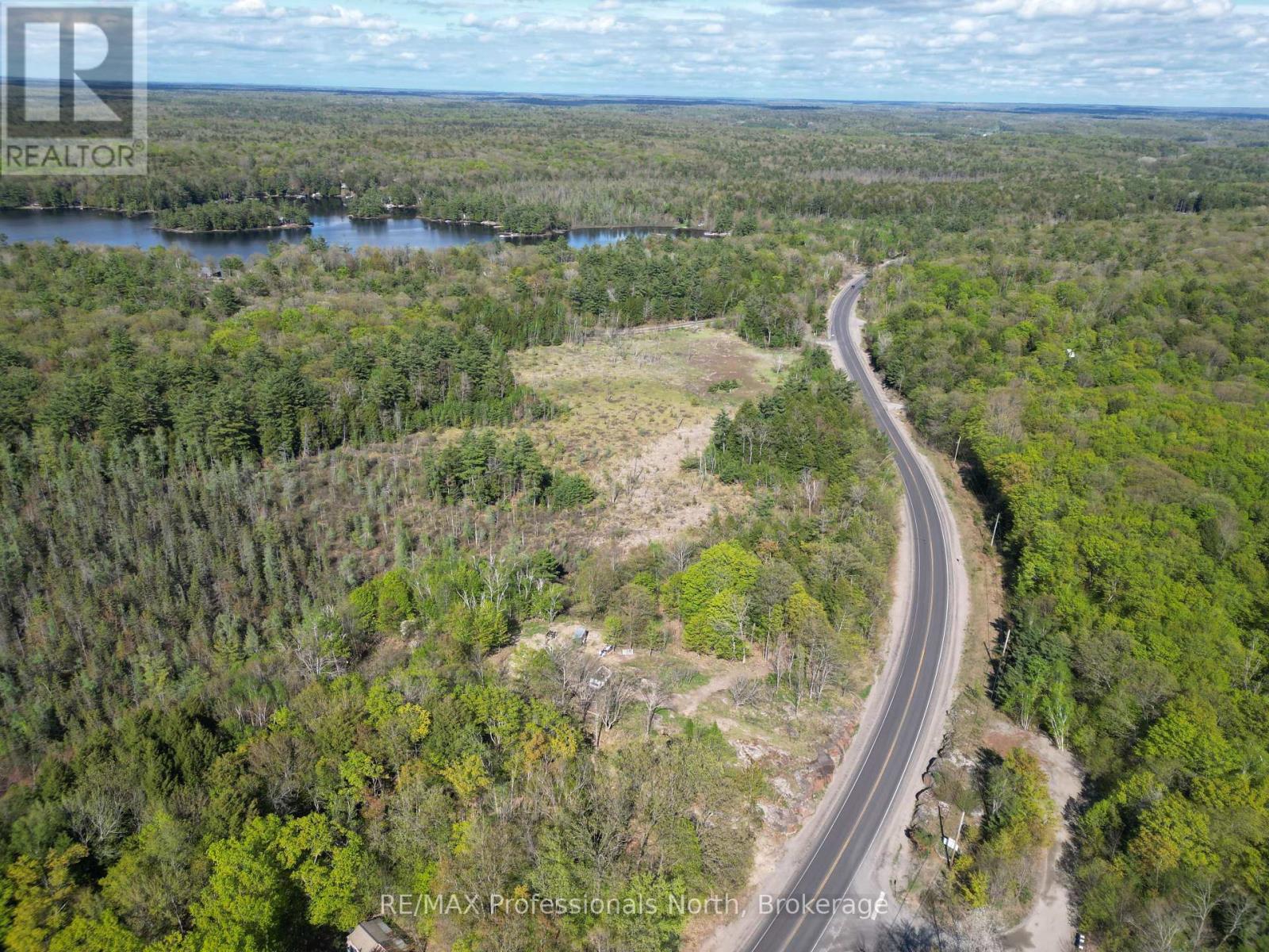 2070 Muskoka 118 Road W, Muskoka Lakes, Ontario  P1L 1W8 - Photo 20 - X12155076