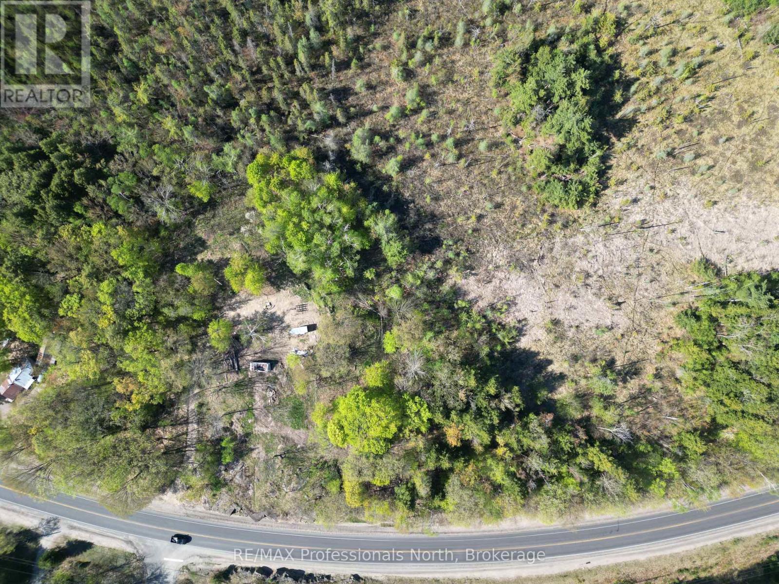 2070 Muskoka 118 Road W, Muskoka Lakes, Ontario  P1L 1W8 - Photo 21 - X12155076