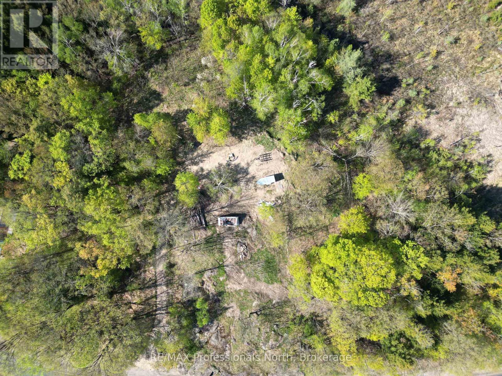 2070 Muskoka 118 Road W, Muskoka Lakes, Ontario  P1L 1W8 - Photo 23 - X12155076