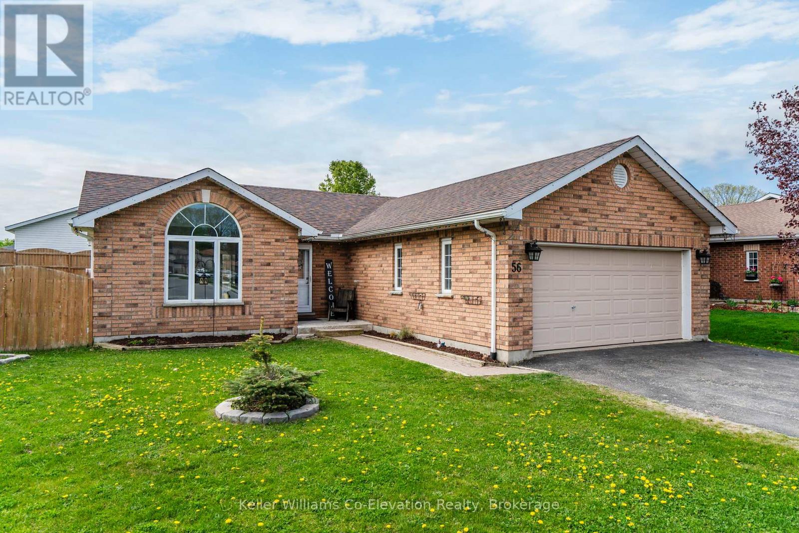 56 Byrnes Crescent, Penetanguishene, Ontario  L9M 1V9 - Photo 1 - S12155225