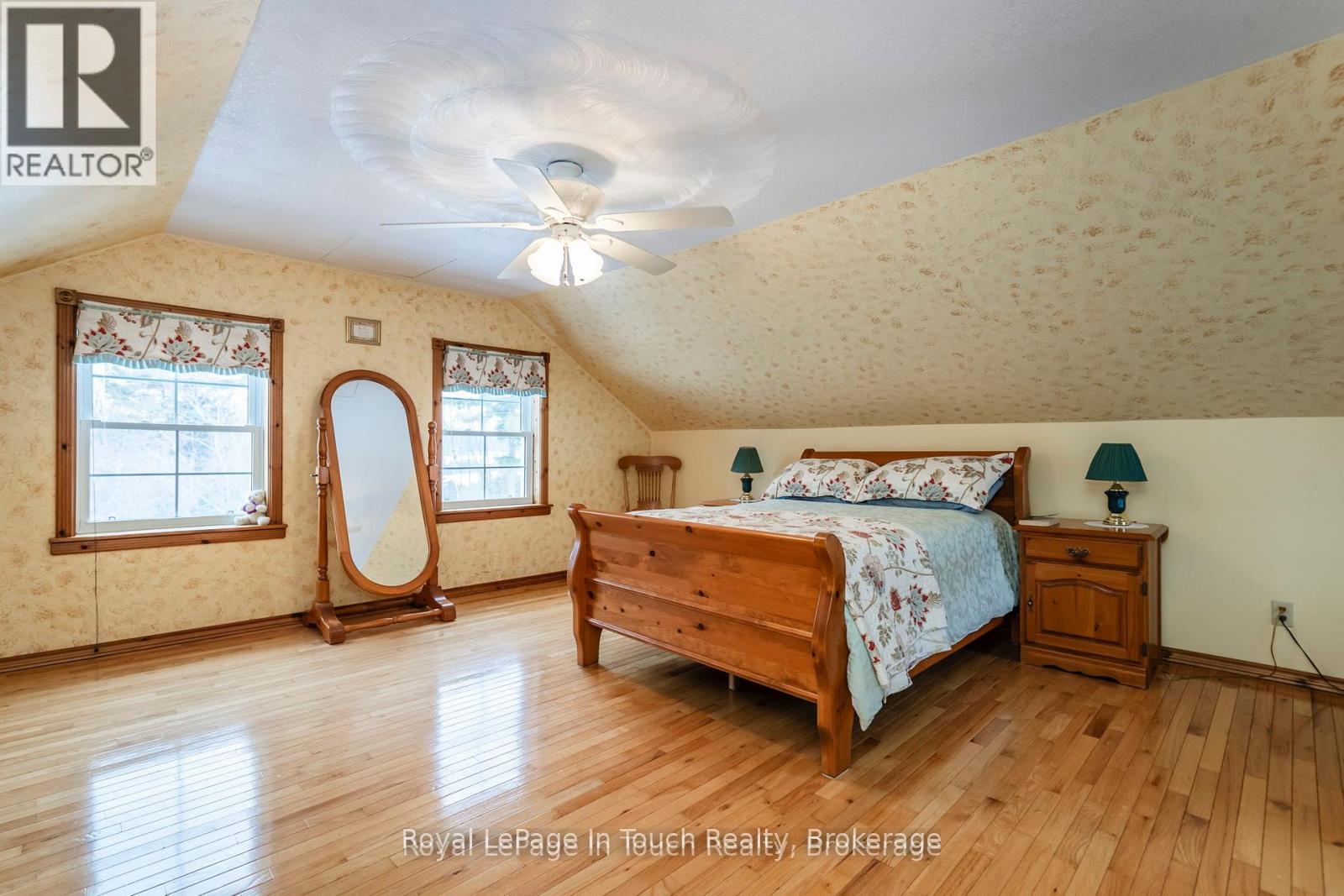 306 Church Street, Penetanguishene, Ontario  L9M 1G5 - Photo 23 - S12155446